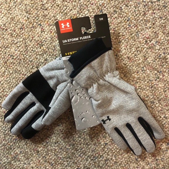 under armour women's storm fleece gloves